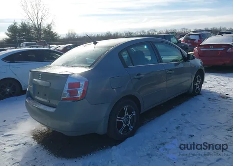 2008 Nissan Sentra 2.0S z USA, uszkodzony, nr VIN 3N1AB61E08L687736